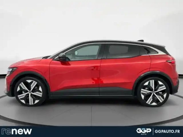 Renault Megane e-tech electric 220ch iconic autonomie confort -24 — photo 2
