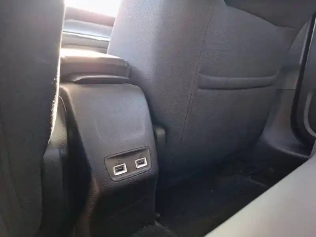 Peugeot 208 puretech 100 s&amp;s eat8 — photo 47