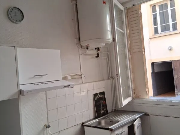 Loue t1 25 m2 caluire Saint clair