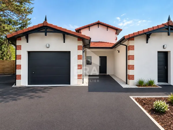 Maison 6 pièces 140 m²
