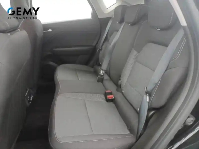 Renault Captur e-tech 145 - 21 — photo 52