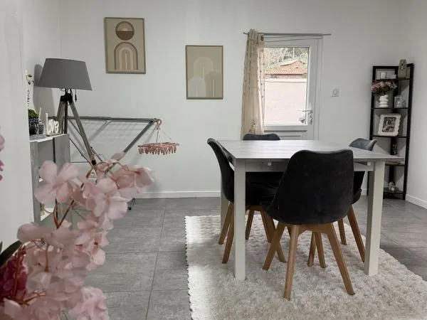 Maison 2 pièces 65 m²