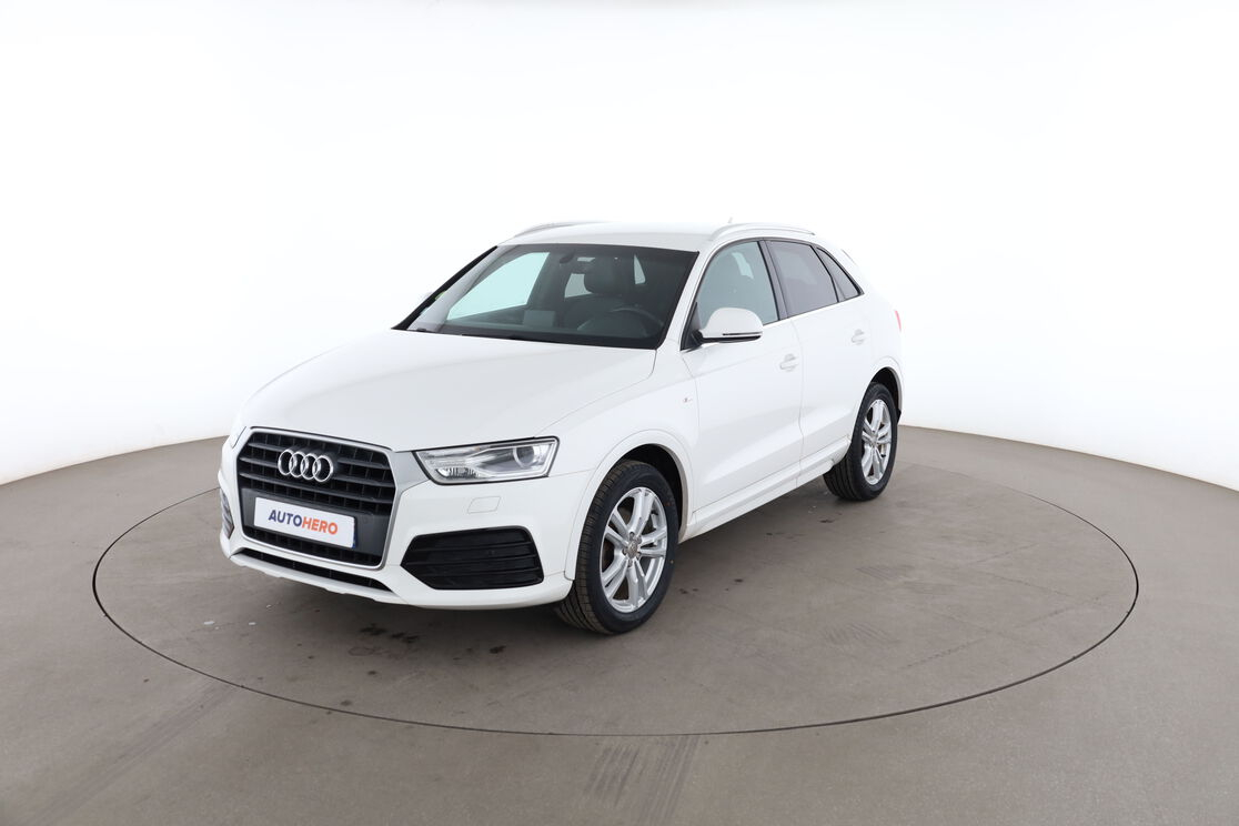 Audi Q3 2.0 TDI S Line — photo 1