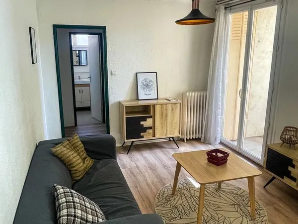 T2 rénové 36 m² meublé — Balcon & Cave — Côte Pavée