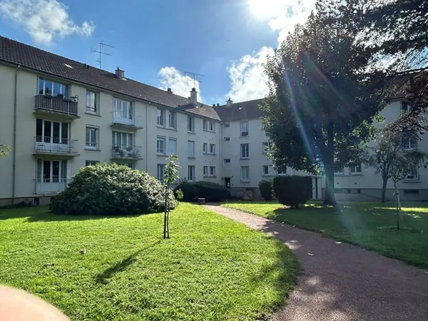 Garage et parking Location Caen 100€