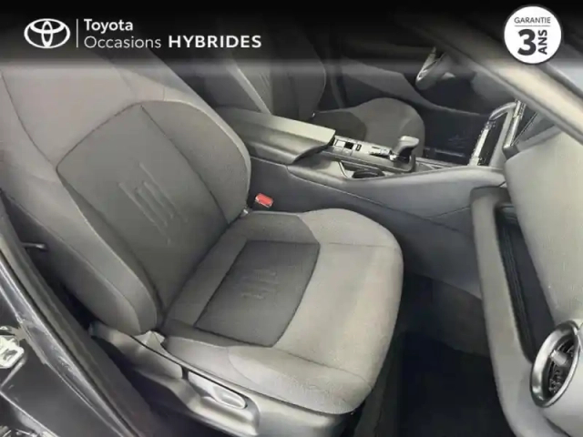 Toyota C-Hr 2.0 hybride rechargeable 225ch design my25 — photo 12