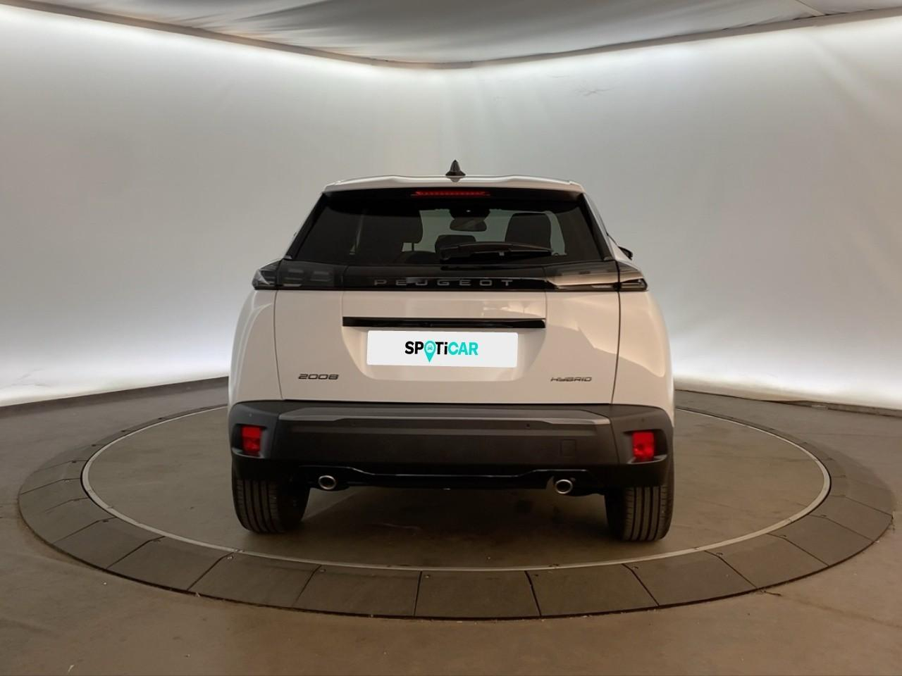 Peugeot 2008 hybrid 145 ch e-dcs6 allure — photo 5