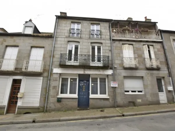 Maison de ville mitoyenne 3 chambres +2