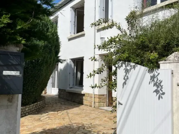 Maison 3 chambres Jardin . Bord de Mer