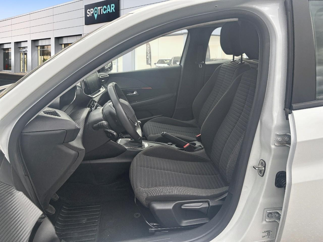 Peugeot 208 1.5 bluehdi 100 premium — photo 9