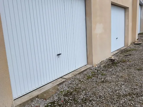 Stationnement Location Fruges 50€