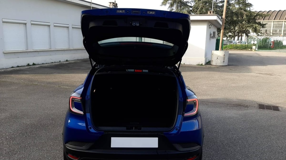 Renault Captur — photo 12