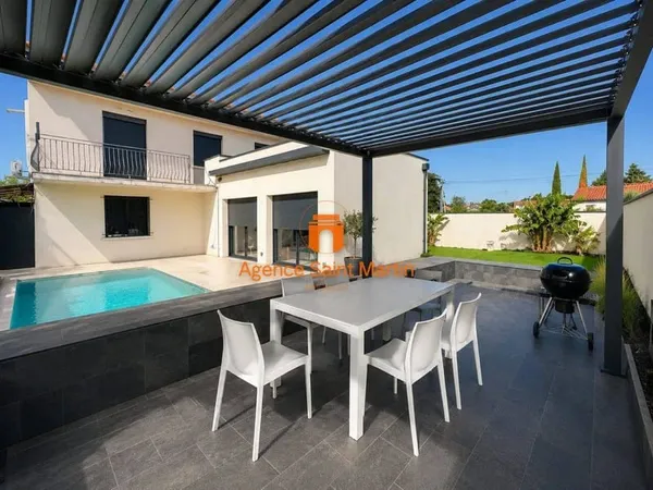 Maison 180 m²