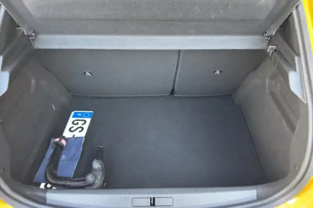 Peugeot 208 bluehdi 100 s&amp;s bvm6 — photo 9