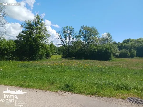Terrain 5 662 m² Dompaire