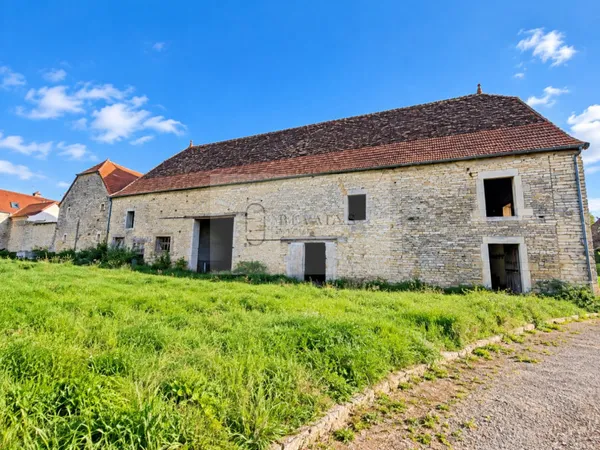 Immeuble 650 m²