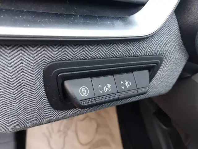 Renault Clio eco-g 100 gsr2 — photo 106