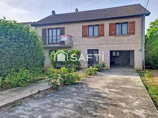 Maison familiale avec 4 chambres et un grand jardin