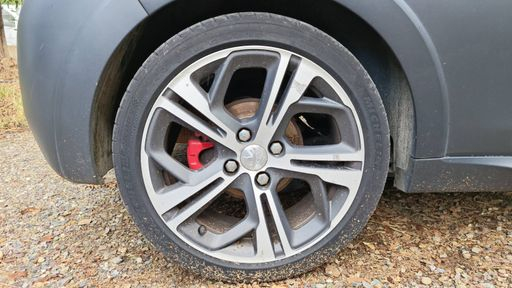 Peugeot 208 1.6 THP 208 - Gti By Peugeot Sport – 2015 – 102055 km – Essence – Boîte Manuelle — photo 24