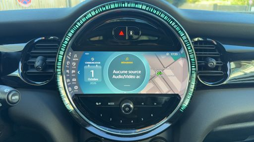 Mini Cooper SE 184 94kWh - Premium Plus – 2023 – 43343 km – Électrique – Boîte Automatique — photo 24