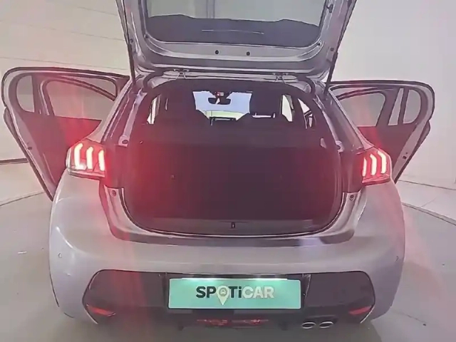 Peugeot 208 puretech 130 s&amp;s eat8 — photo 6