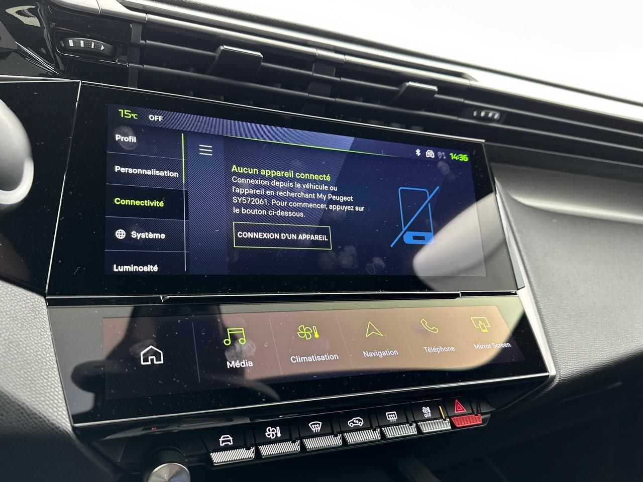 Peugeot 408 hybrid 145 e-dcs6 gt — photo 26