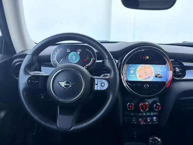 Mini Mini cooper 136ch  edition camden bva7 — photo 6