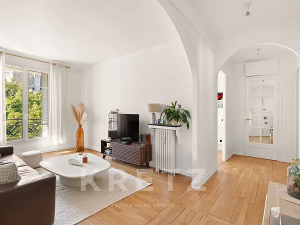 Appartement rénové - Auteuil
