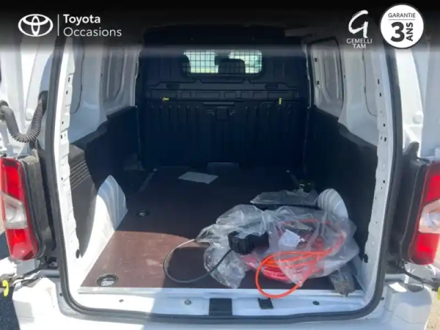 Toyota Proace city electric medium 50 kwh business rc23 — photo 10