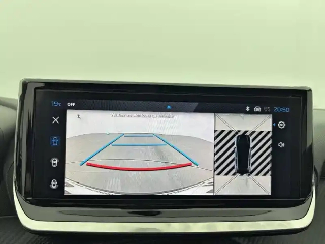 Peugeot 208 hybrid 100 e-dcs6 — photo 30