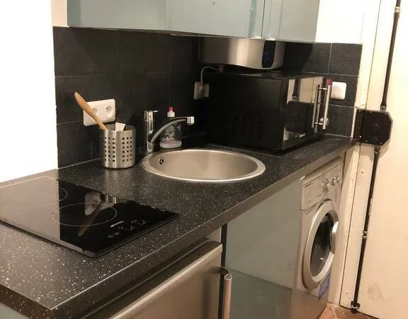 Studio 1 pièce 15 m²