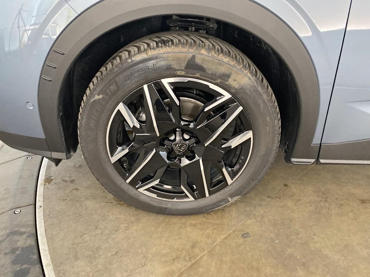Peugeot 3008 hybrid 145 e-dcs6 allure business — photo 11