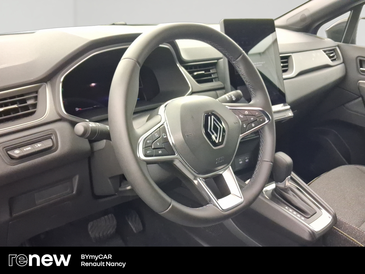 Renault Captur E-Tech full hybrid 145 ch — photo 10