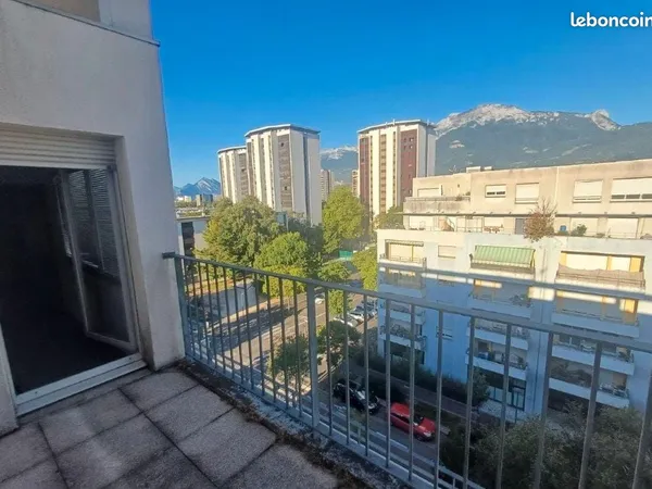 Studio 22 m² - grenoble vigny musset - lmnp - bail commercial - rentabilité brute 8,08 %