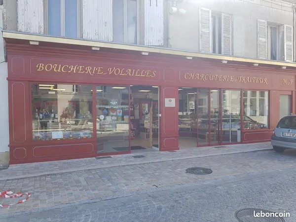 Mur fond de Commerce Boucherie Montrichard