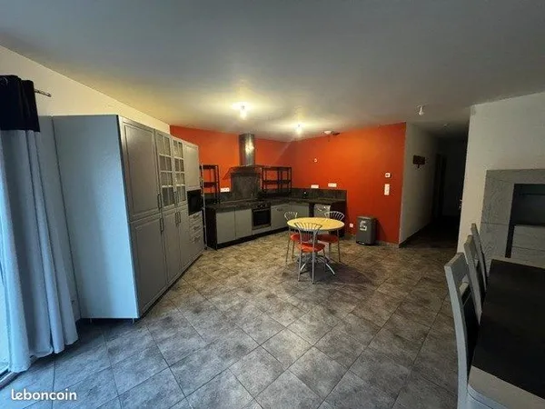 Maison 31 pièces 90 m²