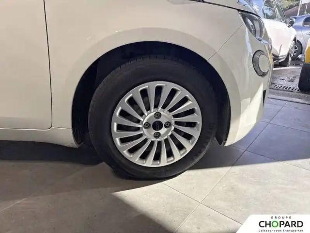 Fiat 500 e 95 ch — photo 12
