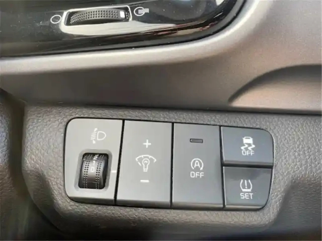 Kia Stonic 1.0 t-gdi 100 ch bvm6 — photo 22