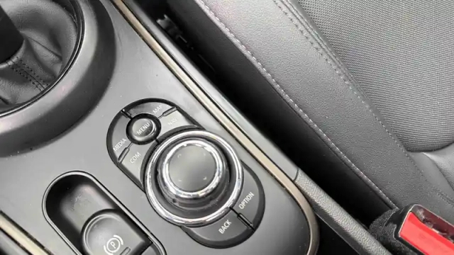 Mini Mini countryman 136 ch bva7 — photo 9