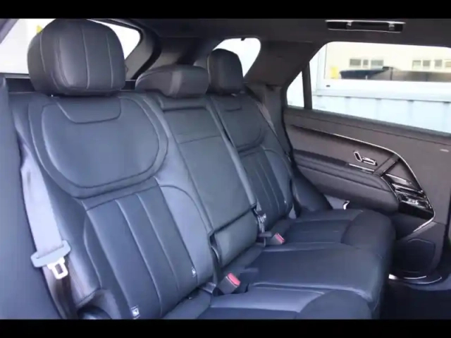 Land Rover Range Rover sport 3.0 p460e 460ch phev dynamic midnight edition — photo 9
