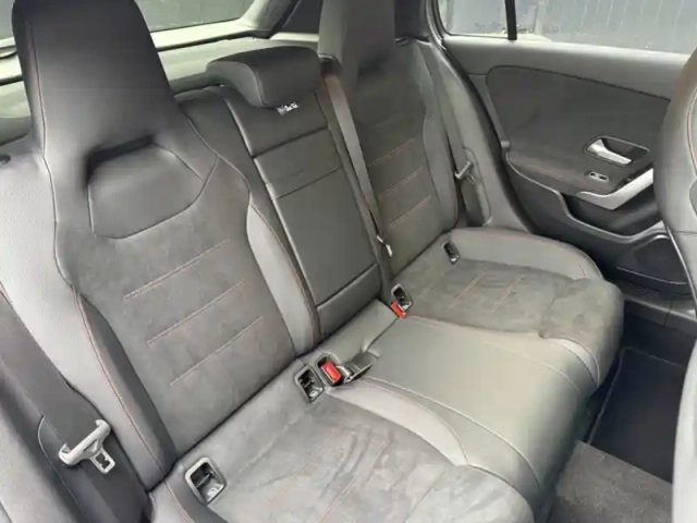 Mercedes Classe A 200 d amg line — photo 12