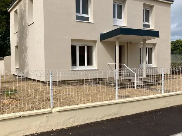 Courseulles sur mer, ensemble immobilier à 250ml de la plage et des commerces
