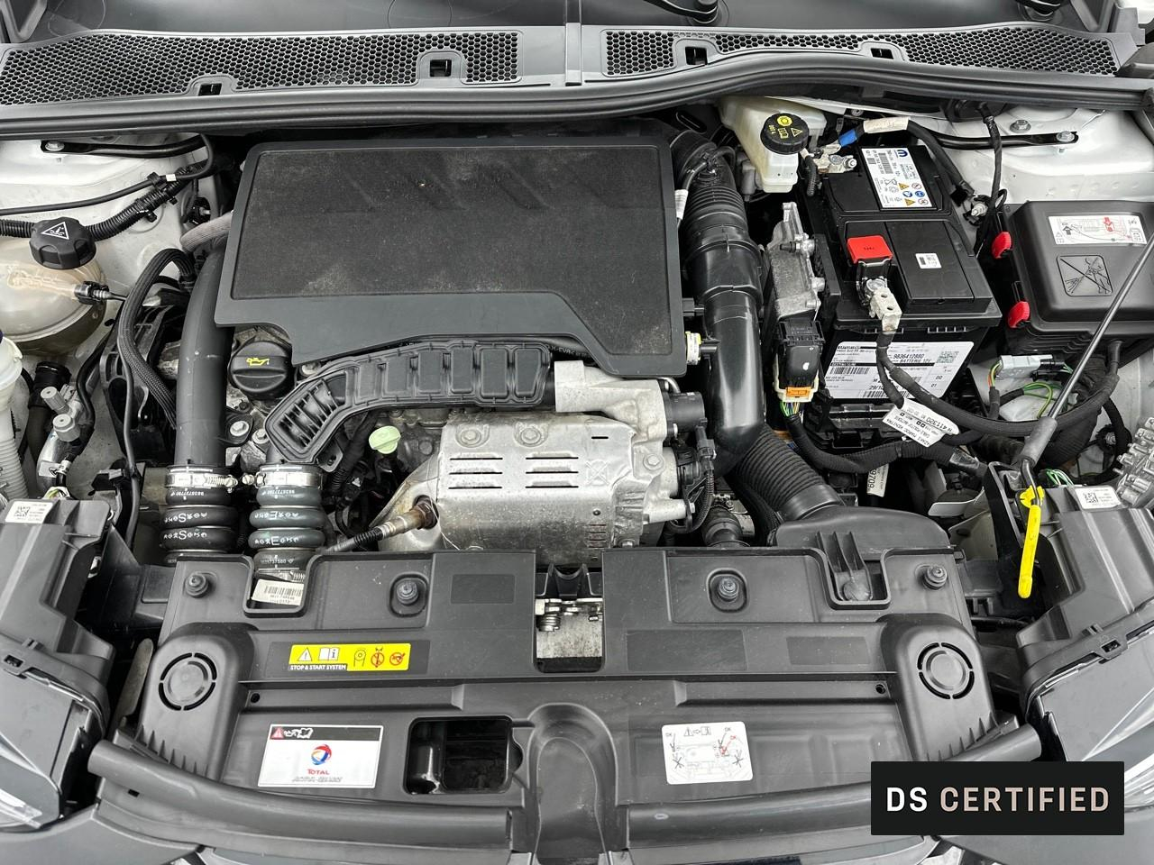Ds Ds 3 crossback puretech 130 eat8 performance line+ — photo 15