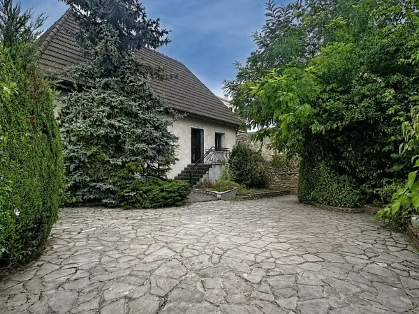 Maison 6 pièces 100 m²