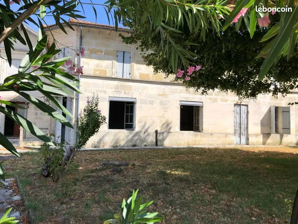 Maison en pierre