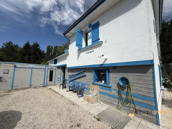 Maison 3 pièces 130 m²