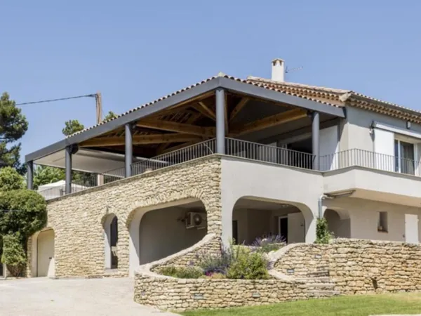 Villa Contemporaine dans le Luberon
