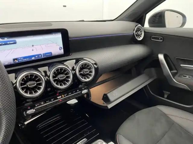 Mercedes Classe A 250 e hybrid eq 8g-dct — photo 105