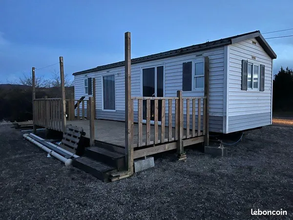 Logement atypique Vente Saint-Sauveur-Camprieu  21m² 8000€