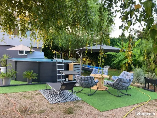 Maison individuelle avec dépendance